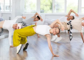Dans Eğitmenliği Sertifikası Almak İçin Dansçı Olmak Şart Mı?