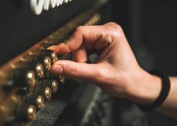 Ses Mühendisliği Kursu ile Kayıt, Miks ve Mastering Becerilerinizi Geliştirin!