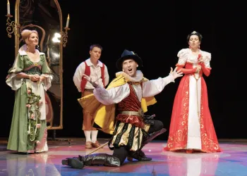 Tiyatro Bölümüne Hazırlık Kursu ile Jüri Karşısında Profesyonelleşin!