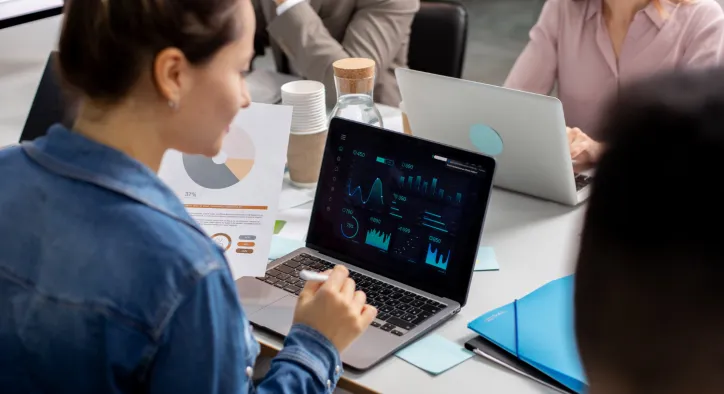 En Popüler Veri Bilimi Kursları: Derinlemesine İnceleme ve Seçim Rehberi