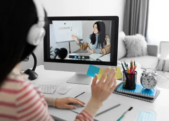 Popüler Online Kursu Tamamlamanın Sırları: Motivasyon ve İpuçları