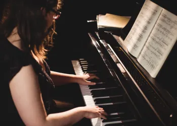 Klasik Piyano ve Caz Piyano Arasındaki Fark Nedir?