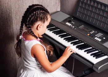 Çocuğumun Dikkat Süresi Kısa, Piyano Dersinde Odaklanabilir mi?