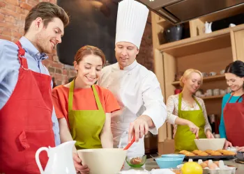 Aşçılık Okulları İçin Profesyonel Tezgahlar: Tezgah Dünyası Çözümleri